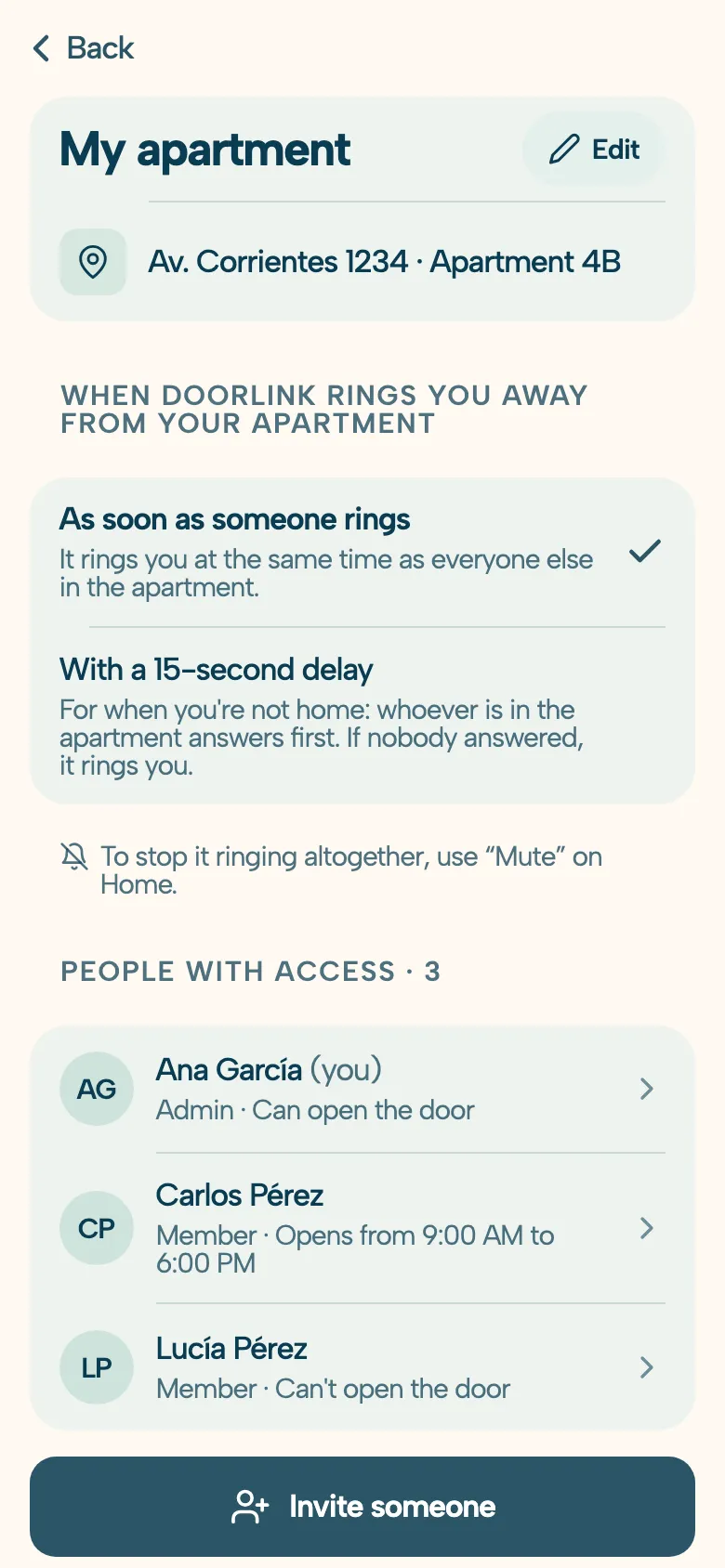 DoorLink app My apartment screen: when DoorLink rings you away from your apartment, as soon as someone rings or with a 15-second delay, and the list of people with access, each with their role and door permission